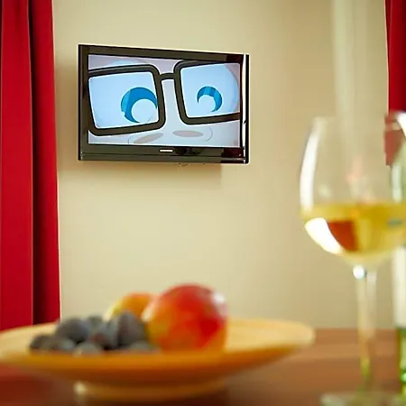 Hotel Business Homes -