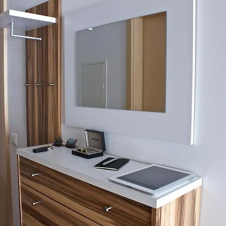 Hotel Business Homes - 3*